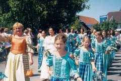 Schillertswiesen 2002 Festdamen